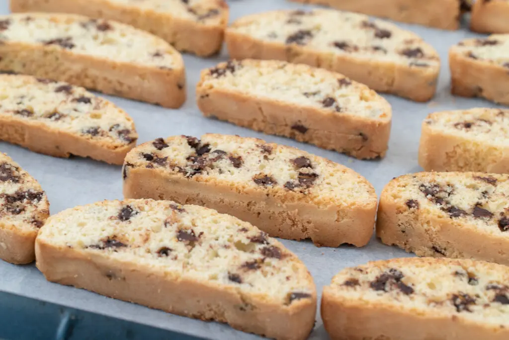 Baked Chocolate Chip Biscuits