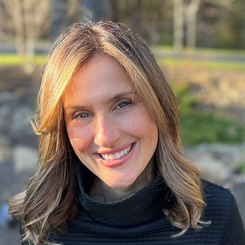 Lynn of Family Tree Foodie