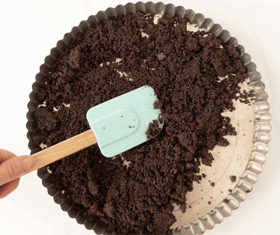 Put Cookie Crumbs in Tart Pan Put Cookie Crumbs in Tart Pan